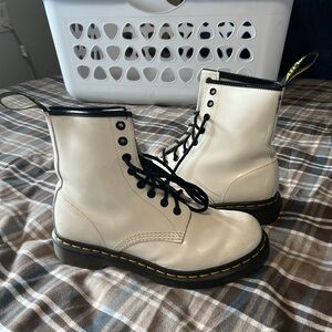 White Leather Lace-Up Boots
